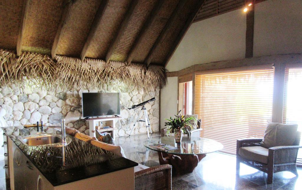 Aitutaki Escape Hotel Arutanga Exterior photo